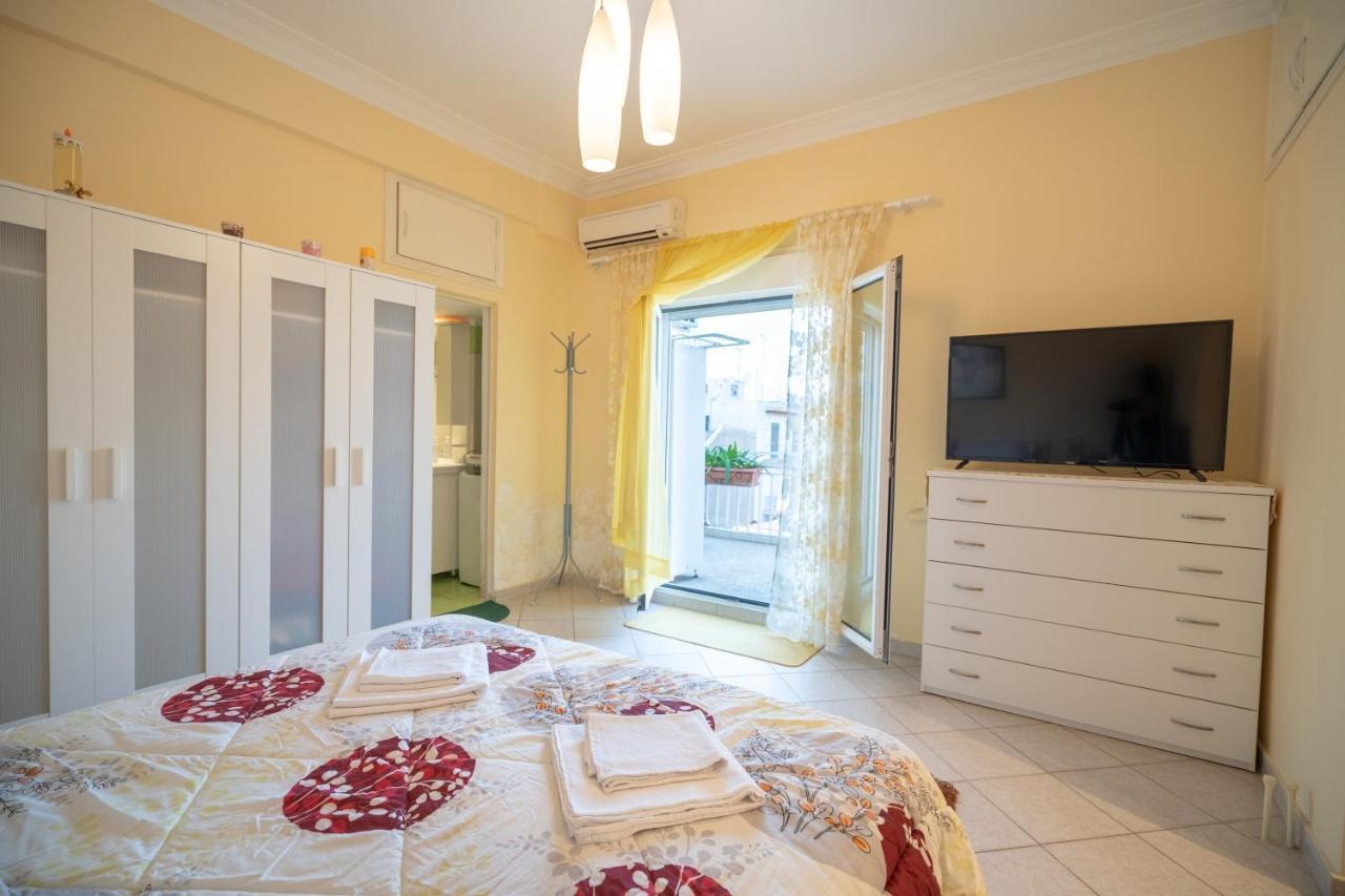 Attica Train Station 1 Bedroom 4 Pers Apartment Athen Eksteriør billede