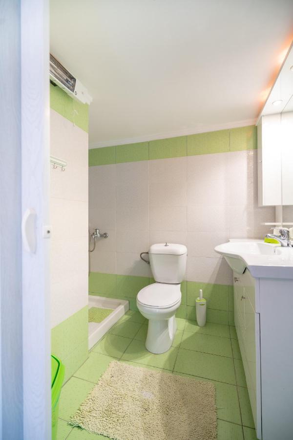 Attica Train Station 1 Bedroom 4 Pers Apartment Athen Eksteriør billede